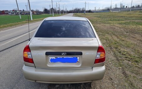 Hyundai Accent II, 2004 год, 350 000 рублей, 3 фотография