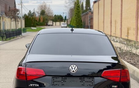Volkswagen Jetta VI, 2016 год, 2 400 000 рублей, 6 фотография