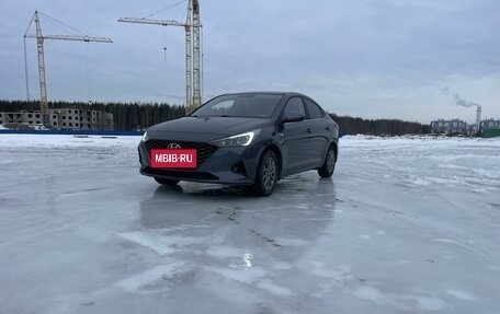Hyundai Solaris II рестайлинг, 2021 год, 1 780 000 рублей, 6 фотография