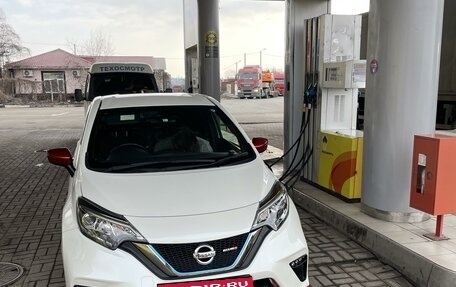 Nissan Note II рестайлинг, 2018 год, 1 680 000 рублей, 2 фотография