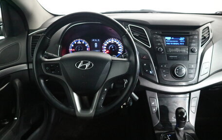 Hyundai i40 I рестайлинг, 2015 год, 1 252 000 рублей, 10 фотография