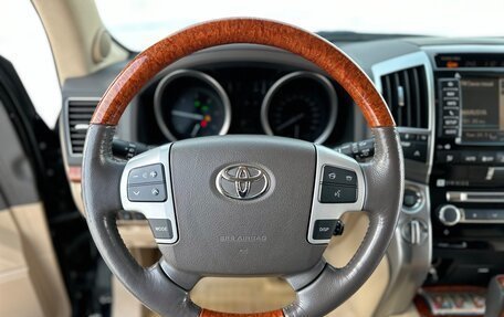 Toyota Land Cruiser 200, 2012 год, 4 390 000 рублей, 19 фотография