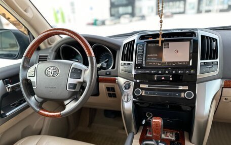 Toyota Land Cruiser 200, 2012 год, 4 390 000 рублей, 16 фотография