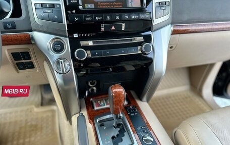 Toyota Land Cruiser 200, 2012 год, 4 390 000 рублей, 24 фотография