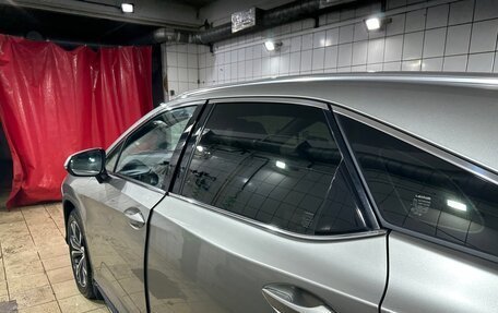 Lexus RX IV рестайлинг, 2018 год, 5 200 000 рублей, 12 фотография