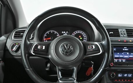 Volkswagen Polo VI (EU Market), 2018 год, 1 300 000 рублей, 9 фотография