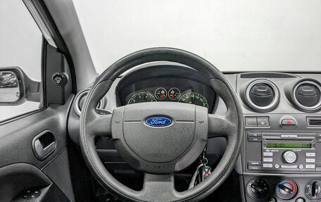 Ford Fiesta, 2007 год, 580 000 рублей, 16 фотография
