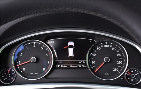Volkswagen Touareg III, 2013 год, 2 379 000 рублей, 7 фотография