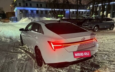 Hyundai Elantra, 2021 год, 3 050 000 рублей, 4 фотография