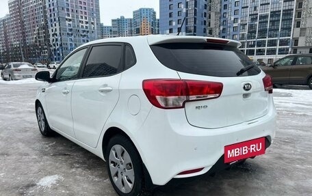 KIA Rio III рестайлинг, 2016 год, 4 фотография