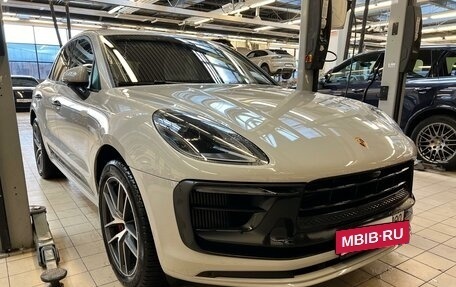 Porsche Macan I рестайлинг, 2021 год, 12 270 000 рублей, 2 фотография