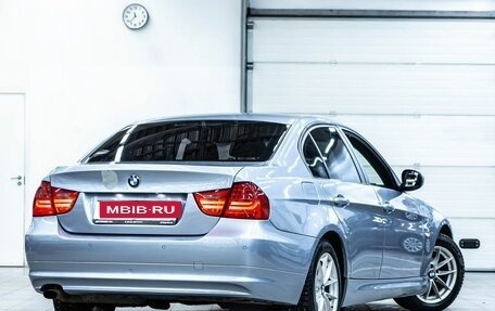 BMW 3 серия, 2011 год, 1 049 000 рублей, 3 фотография