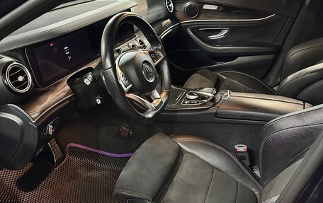 Mercedes-Benz E-Класс, 2017 год, 3 800 000 рублей, 9 фотография