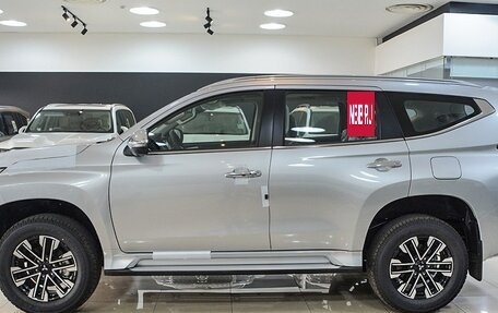 Mitsubishi Montero Sport, 2023 год, 4 800 000 рублей, 5 фотография
