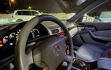 Mercedes-Benz S-Класс, 2000 год, 560 000 рублей, 10 фотография