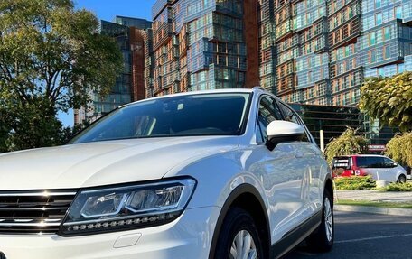 Volkswagen Tiguan II, 2017 год, 2 250 000 рублей, 4 фотография