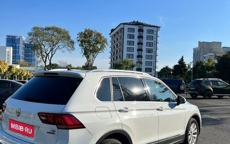 Volkswagen Tiguan II, 2017 год, 2 250 000 рублей, 8 фотография