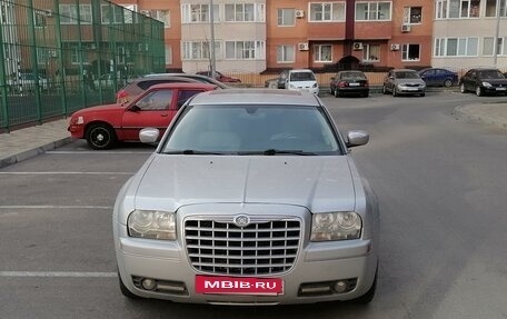 Dodge Magnum, 2005 год, 1 150 000 рублей, 10 фотография