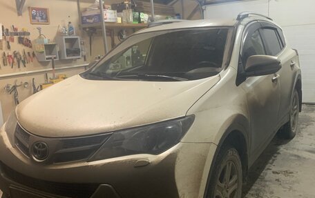Toyota RAV4, 2013 год, 2 350 000 рублей, 9 фотография