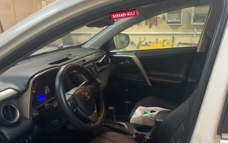 Toyota RAV4, 2013 год, 2 350 000 рублей, 5 фотография