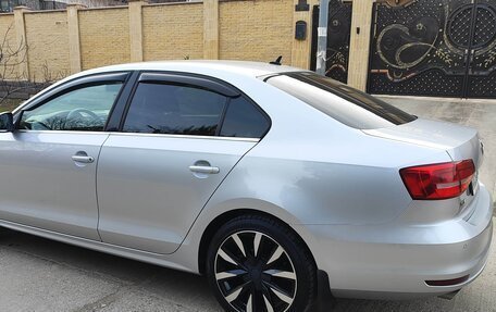 Volkswagen Jetta VI, 2015 год, 1 550 000 рублей, 3 фотография