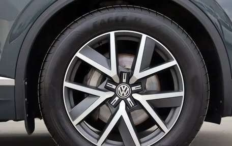 Volkswagen Touareg III, 2019 год, 5 020 000 рублей, 21 фотография