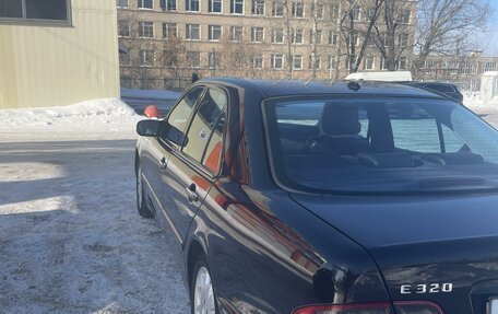 Mercedes-Benz E-Класс, 1999 год, 800 000 рублей, 13 фотография