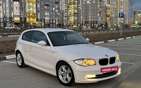 BMW 1 серия, 2008 год, 1 100 000 рублей, 17 фотография