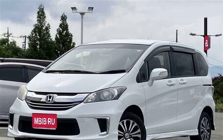 Honda Freed I, 2016 год, 776 000 рублей, 1 фотография