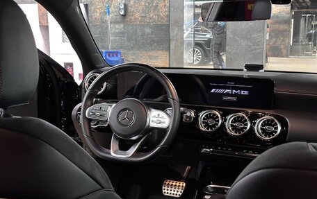 Mercedes-Benz A-Класс AMG, 2021 год, 5 830 000 рублей, 14 фотография
