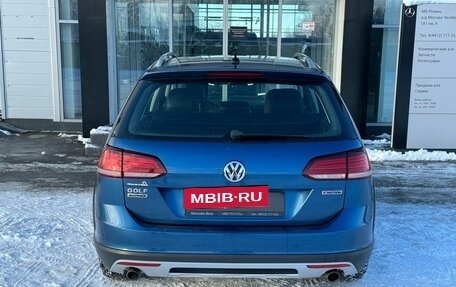 Volkswagen Golf VII, 2019 год, 2 090 000 рублей, 8 фотография