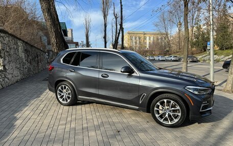 BMW X5, 2019 год, 6 300 000 рублей, 13 фотография