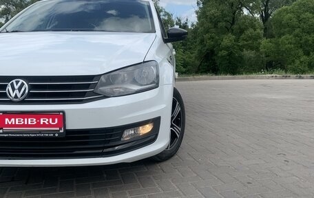 Volkswagen Polo VI (EU Market), 2017 год, 1 450 000 рублей, 2 фотография