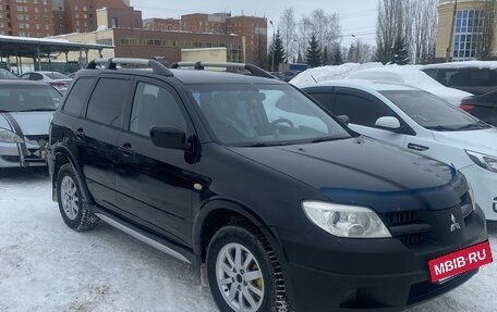 Mitsubishi Outlander III рестайлинг 3, 2008 год, 650 000 рублей, 9 фотография