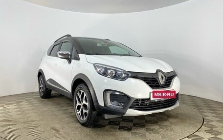 Renault Kaptur I рестайлинг, 2017 год, 1 749 000 рублей, 3 фотография