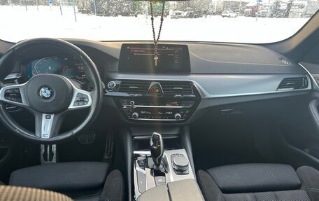BMW 5 серия, 2019 год, 4 295 000 рублей, 10 фотография