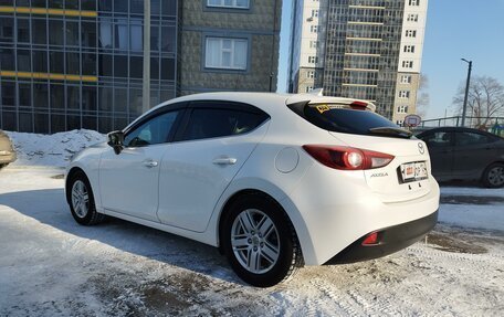 Mazda Axela, 2015 год, 1 350 000 рублей, 4 фотография