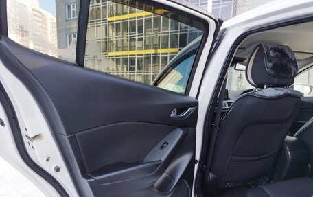 Mazda Axela, 2015 год, 1 350 000 рублей, 9 фотография