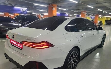 BMW 5 серия, 2023 год, 8 500 000 рублей, 7 фотография