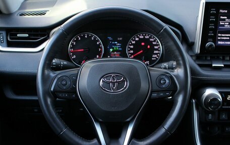 Toyota RAV4, 2020 год, 3 515 000 рублей, 8 фотография