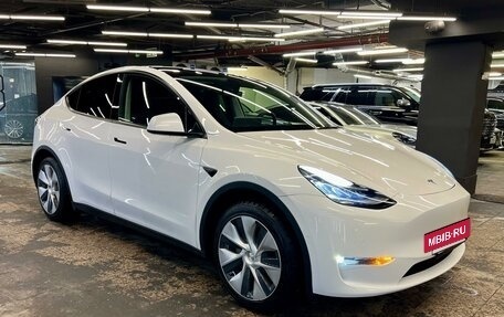 Tesla Model Y I, 2021 год, 3 800 000 рублей, 9 фотография
