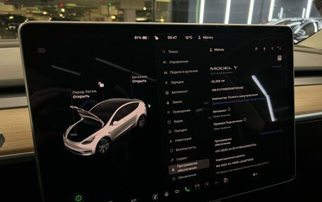 Tesla Model Y I, 2021 год, 3 800 000 рублей, 18 фотография