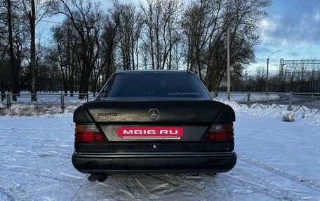Mercedes-Benz E-Класс, 1993 год, 239 000 рублей, 11 фотография