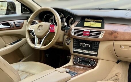Mercedes-Benz CLS, 2012 год, 2 600 000 рублей, 1 фотография