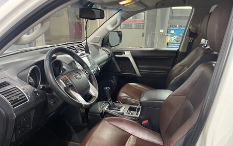Toyota Land Cruiser Prado 150 рестайлинг 2, 2015 год, 4 350 000 рублей, 2 фотография