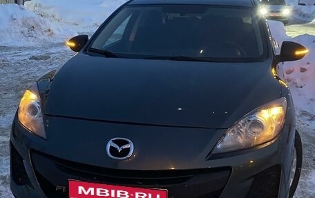Mazda 3, 2012 год, 950 000 рублей, 2 фотография