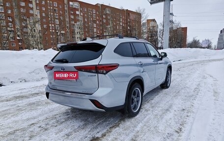 Toyota Highlander, 2021 год, 7 100 000 рублей, 7 фотография