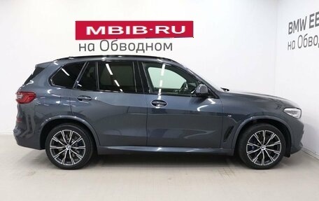 BMW X5, 2019 год, 5 590 000 рублей, 6 фотография