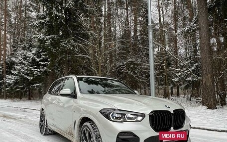 BMW X5, 2021 год, 8 900 000 рублей, 2 фотография