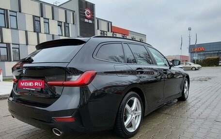 BMW 3 серия, 2019 год, 2 490 000 рублей, 2 фотография